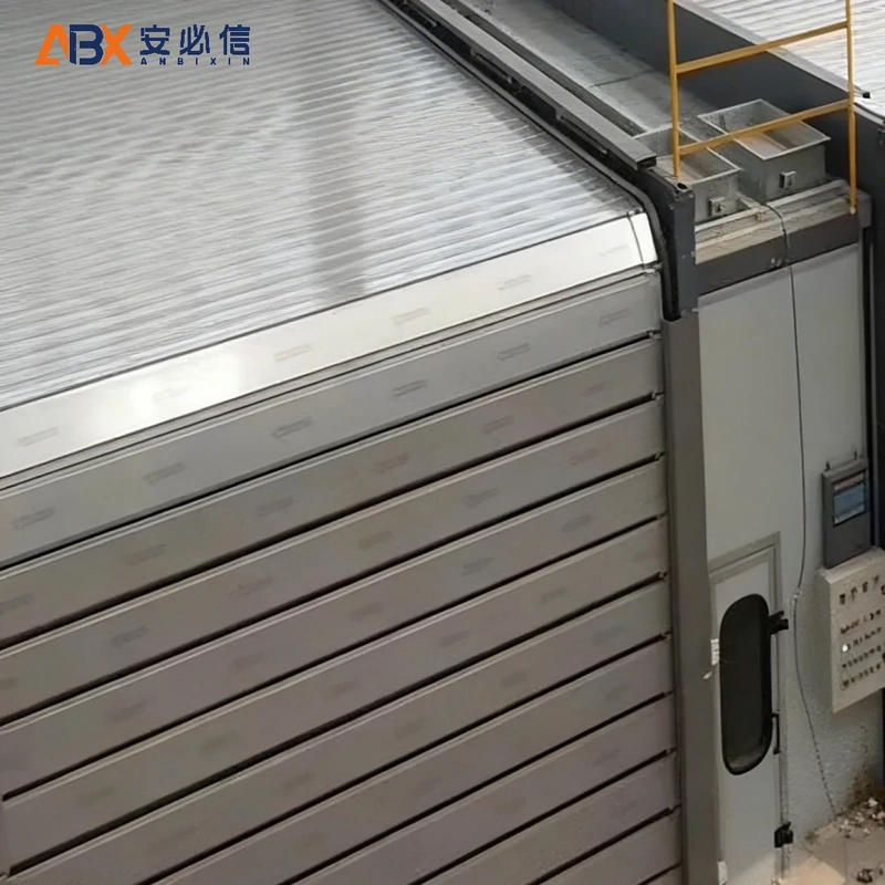 成都市消防高速门